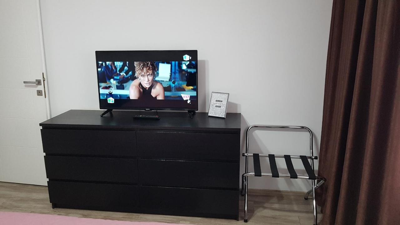 Galaţi Mary Apartment מראה חיצוני תמונה