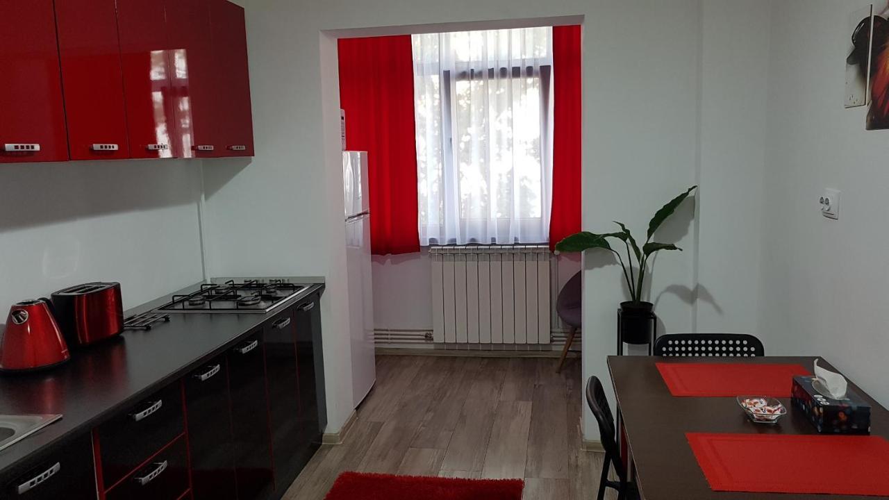 Galaţi Mary Apartment מראה חיצוני תמונה