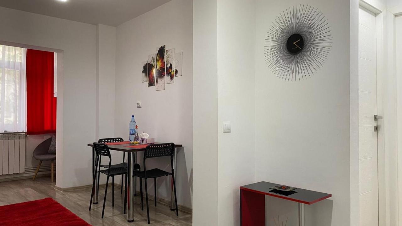 Galaţi Mary Apartment מראה חיצוני תמונה
